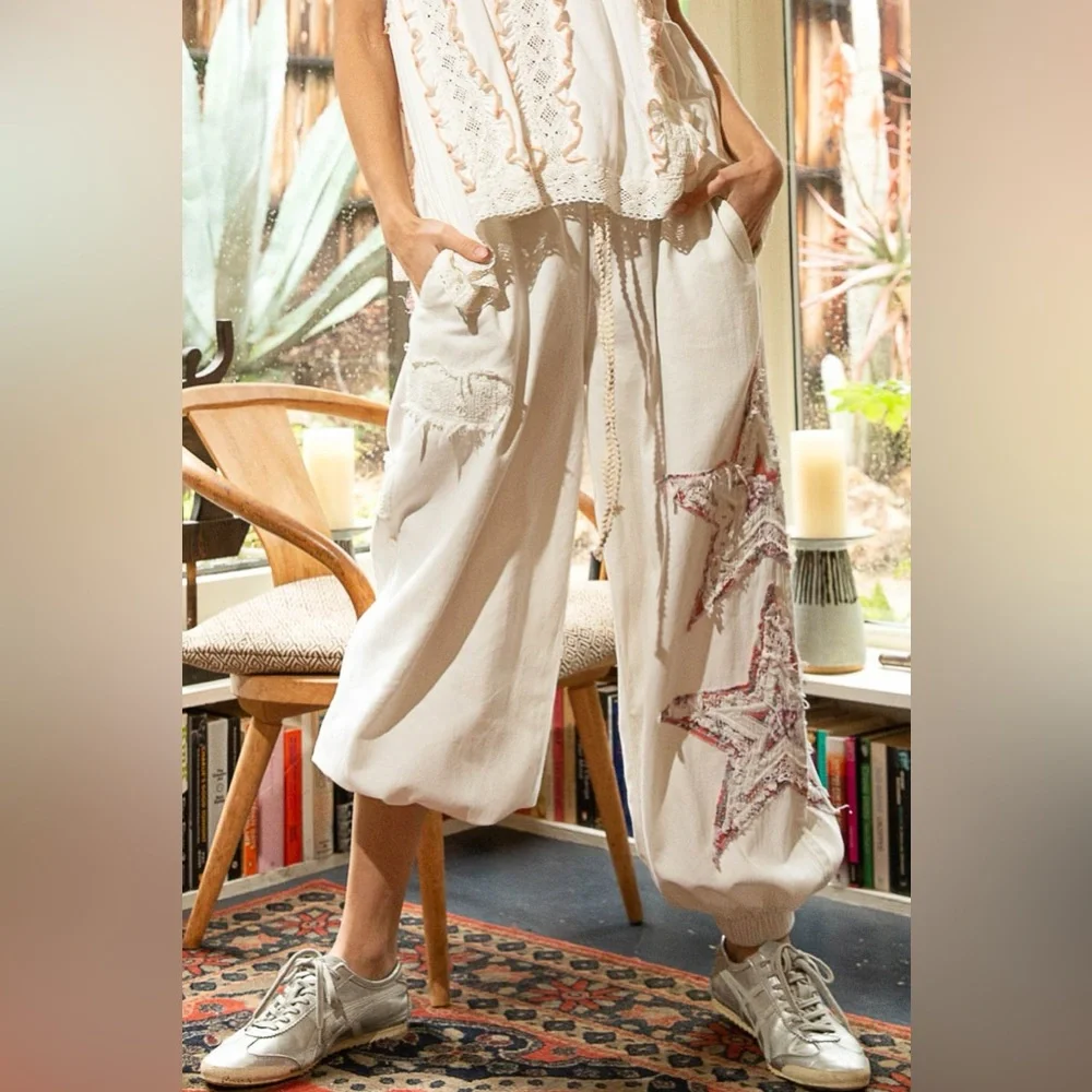 Elastic Waist Star Patch Jogger Pant in Off White Pre loved